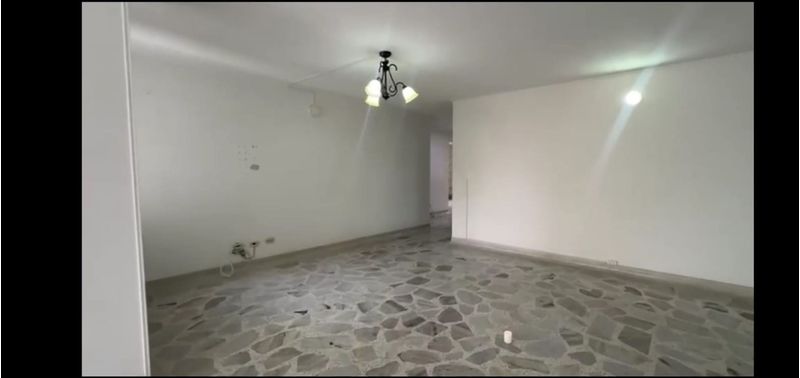 Apartamento en Venta en Medellín, Laureles-9