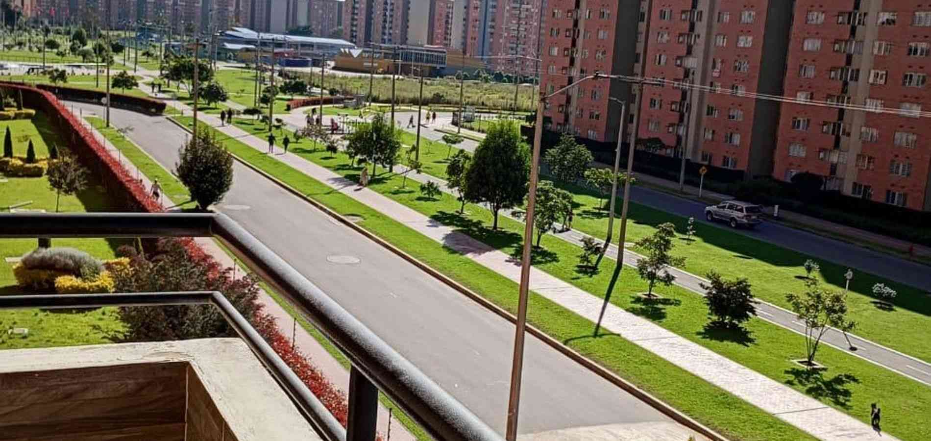 Apartamento en Venta en Bogotá, D.C., Altos de Madrid-2