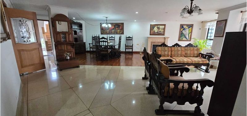 Apartamento en Venta en Medellín, El Poblado-0
