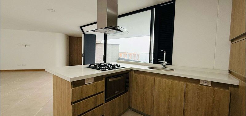 Apartamento en Venta en Medellín, Las Palmas-12