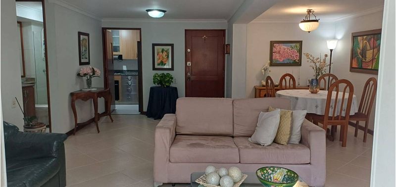 Apartamento en Venta en Medellín, El Poblado-11