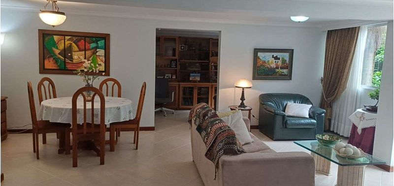 Apartamento en Venta en Medellín, El Poblado-12