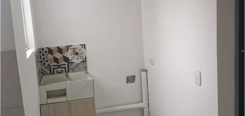 Casa en Venta en Medellín, Robledo-17
