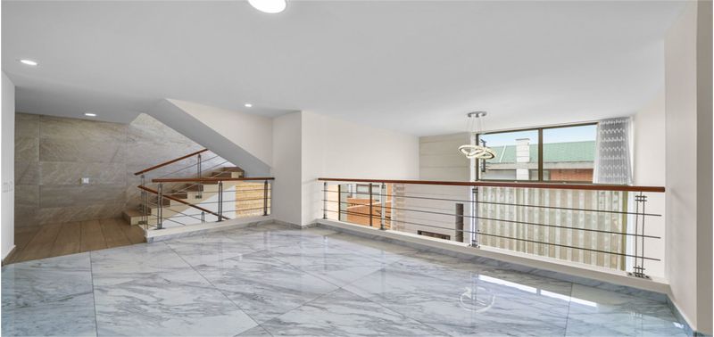Casa en Venta en Bogotá, D.C., Bosque De Pinos-Usaquén-0