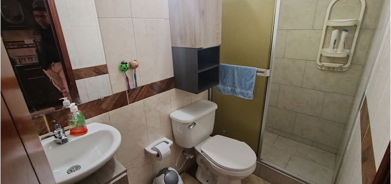 Casa en Venta en Bogotá, D.C., Compartir-4