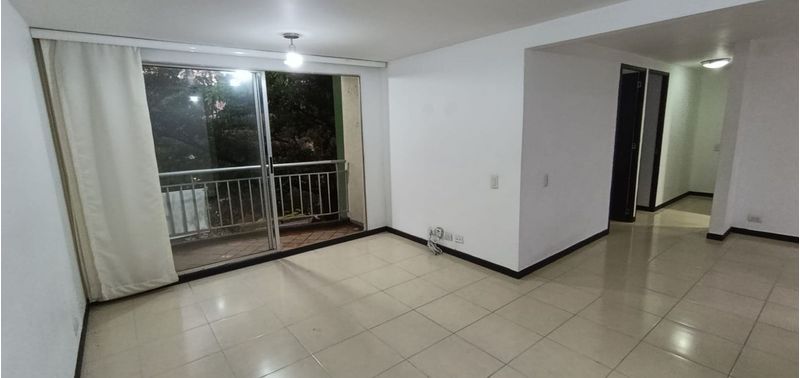 Apartamento en Venta en Itagüí, Itaguí-0
