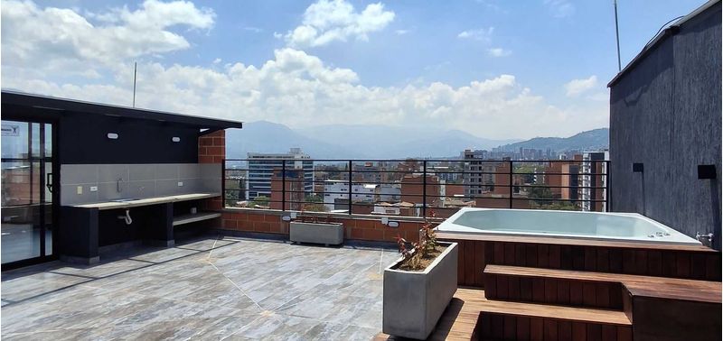 Apartamento en Venta en Medellín, Laureles-4