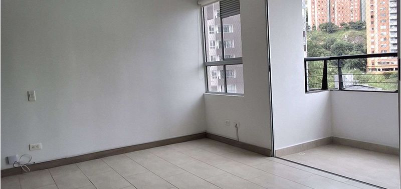 Apartamento en Venta en Medellín, Calasanz-0
