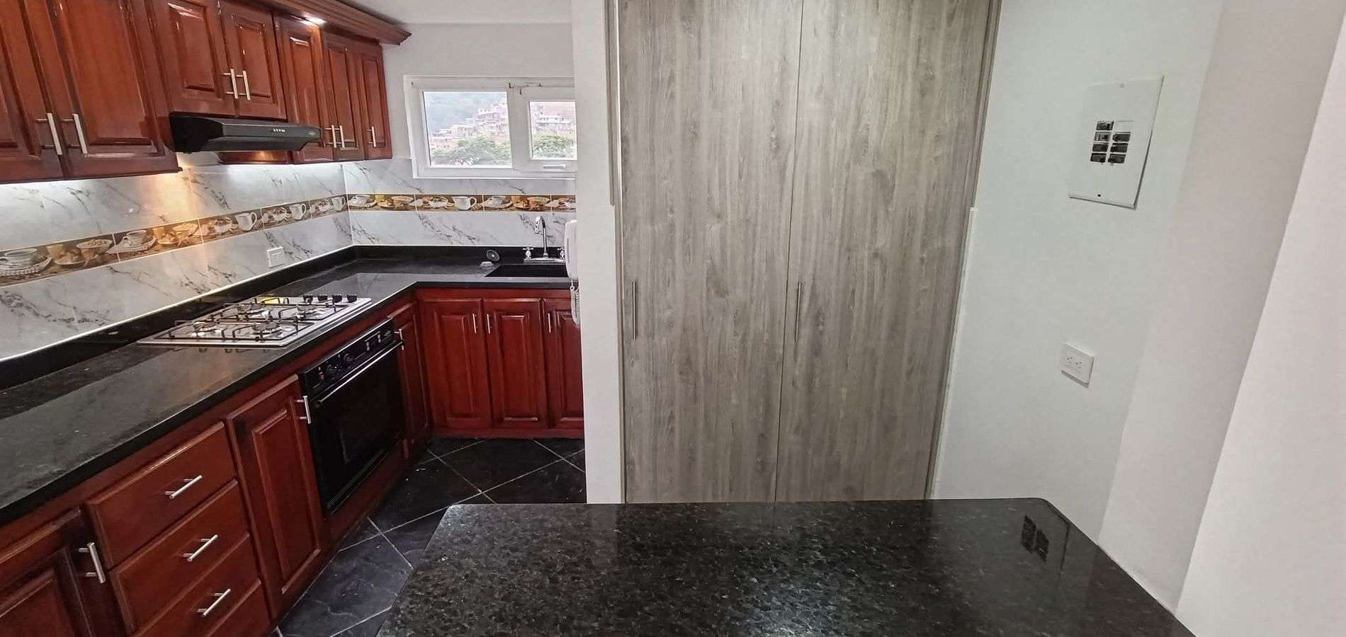 Apartamento en Venta en Medellín, San Javier-1