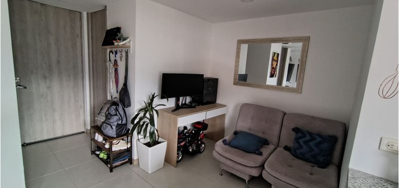 Apartamento en Venta en Envigado, Las Antillas-1
