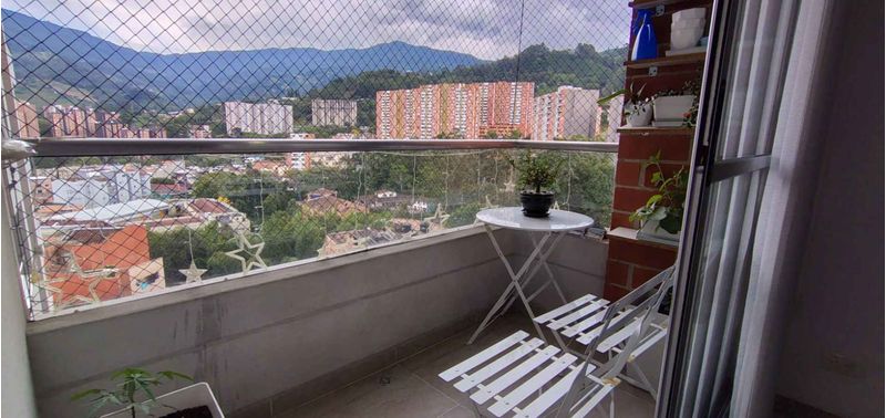 Apartamento en Venta en Envigado, Las Antillas-2