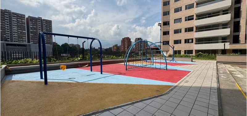 Apartamento en Venta en Envigado, Las Vegas-17