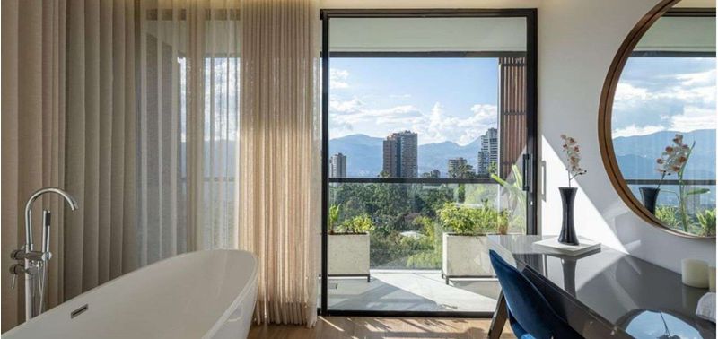 Casa en Venta en Medellín, El Poblado-5