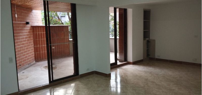 Apartamento en Venta en Medellín, Laureles-8