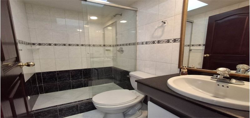 Apartamento en Venta en Bogotá, D.C., El Batan-3