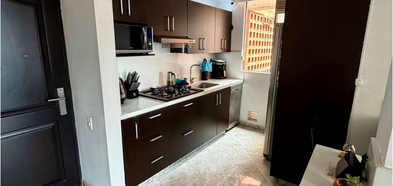Apartamento en Venta en Medellín, Belén Loma de los Bernal-1