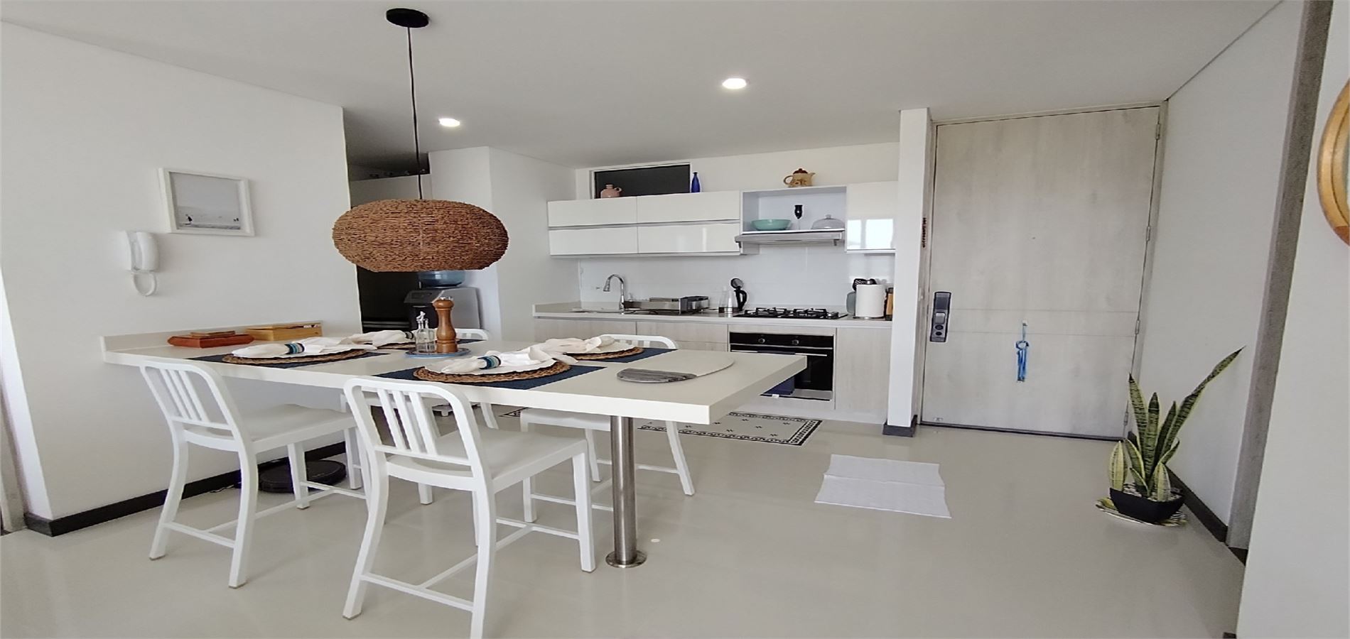 Apartamento en Venta en Santa Marta, Bello Horizonte-0