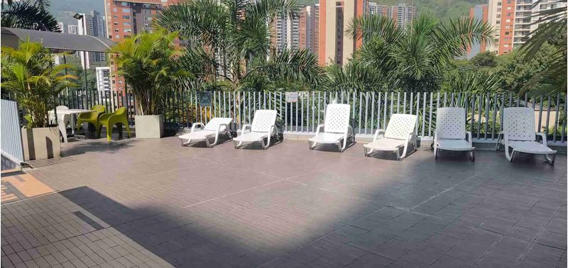 Apartamento en Venta en Medellín, Belén Loma de los Bernal-24
