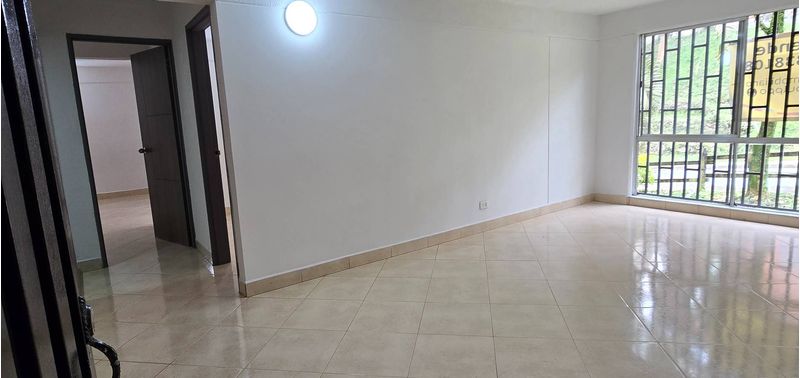 Apartamento en Venta en Medellín, San Antonio de Prado-0