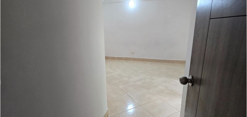 Apartamento en Venta en Medellín, San Antonio de Prado-10