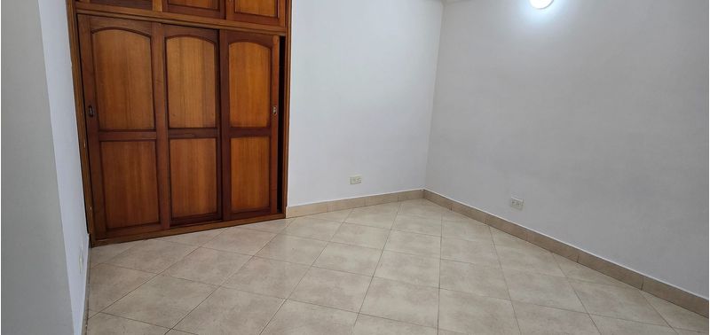 Apartamento en Venta en Medellín, San Antonio de Prado-11