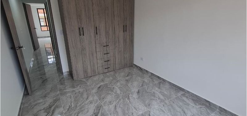 Casa en Venta en Bogotá, D.C., Villa Elisa-19