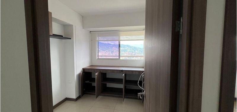 Apartamento en Venta en Envigado, Los Ángeles-6