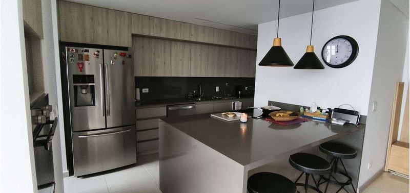 Apartamento en Venta en Envigado, Cumbres-2