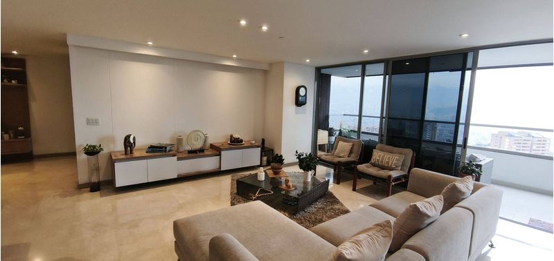 Apartamento en Venta en Envigado, Cumbres-3