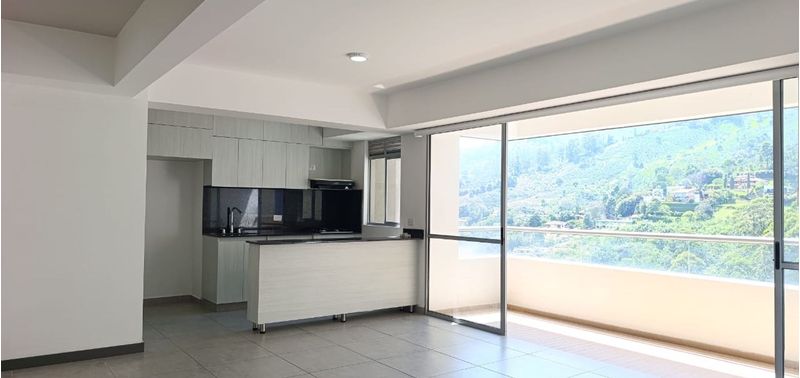 Apartamento en Venta en Sabaneta, Las Lomitas-8