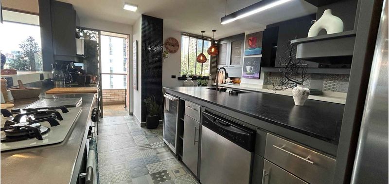 Apartamento en Venta en Medellín, El Poblado-1
