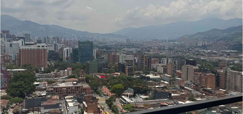 Apartamento en Venta en Medellín, Castropol-0