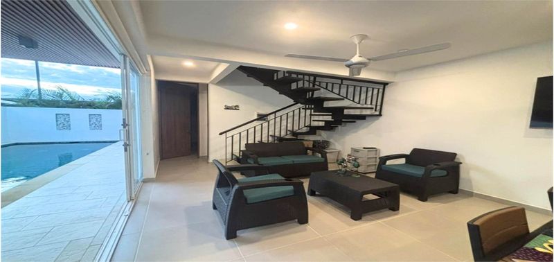 Casa en Venta en Ricaurte, MAIO-6