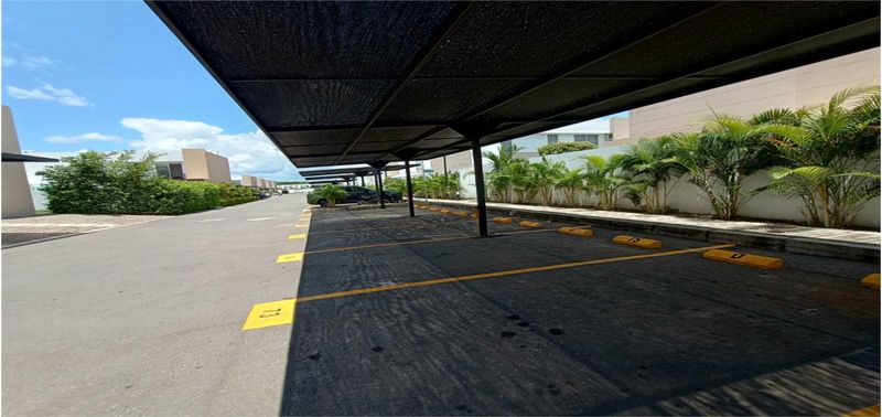 Casa en Venta en Ricaurte, MAIO-17