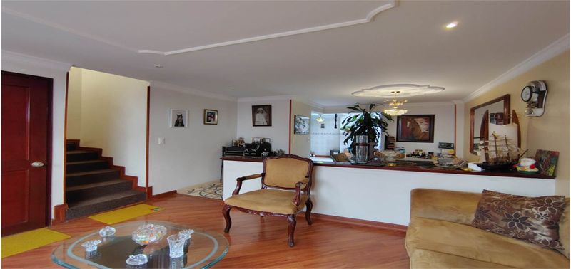 Casa en Venta en Bogotá, D.C., Cedritos-Usaquén-0