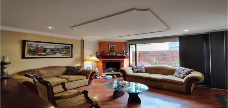 Casa en Venta en Bogotá, D.C., Cedritos-Usaquén-2