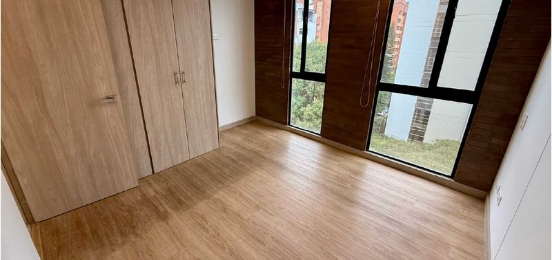 Apartamento en Venta en Medellín, Laureles-4