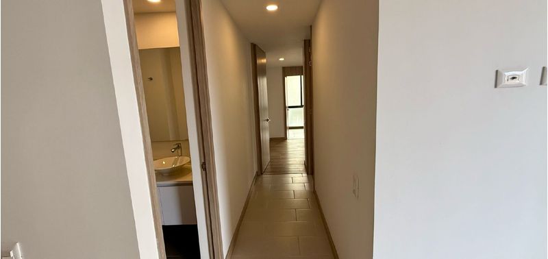 Apartamento en Venta en Medellín, Laureles-7