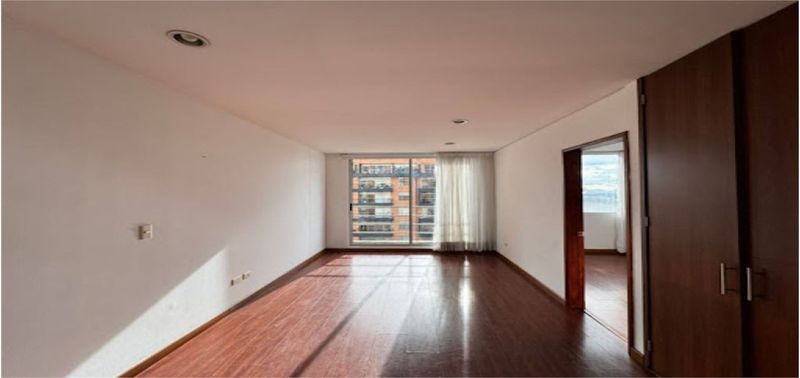 Apartaestudio en Venta en Bogotá, D.C., El Castillo Chapinero alto-0