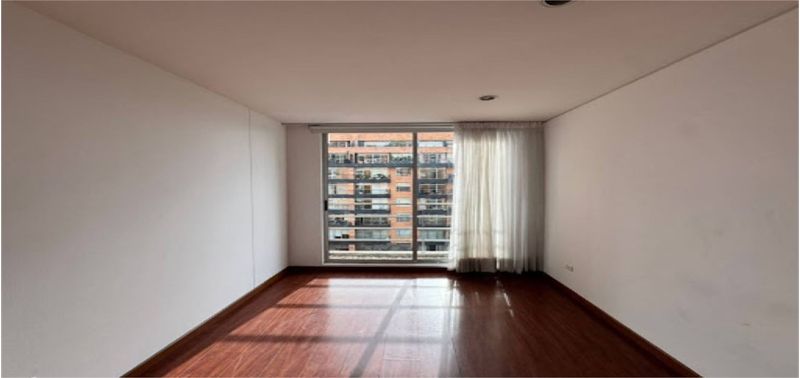 Apartaestudio en Venta en Bogotá, D.C., El Castillo Chapinero alto-2