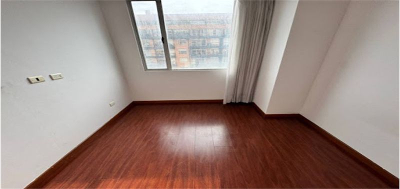 Apartaestudio en Venta en Bogotá, D.C., El Castillo Chapinero alto-6