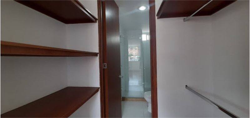 Apartaestudio en Venta en Bogotá, D.C., El Castillo Chapinero alto-6