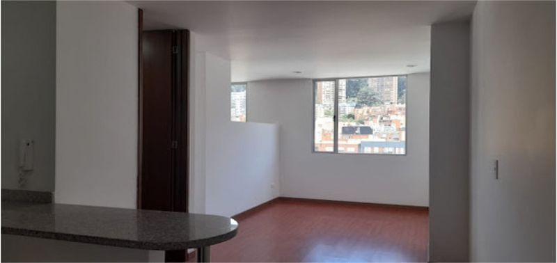Apartaestudio en Venta en Bogotá, D.C., El Castillo Chapinero alto-12