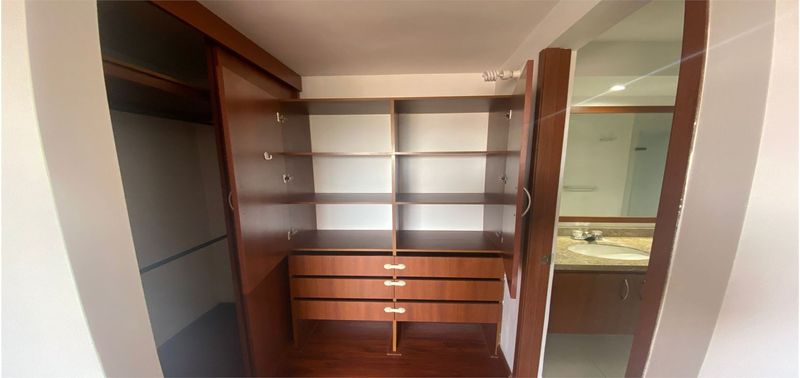 Apartamento en Venta en Bogotá, D.C., Gran Granada-11