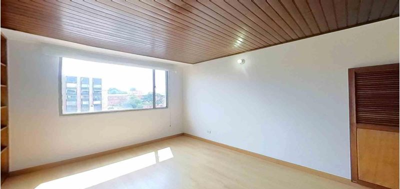 Apartamento en Venta en Bogotá, D.C., Puentelargo-5