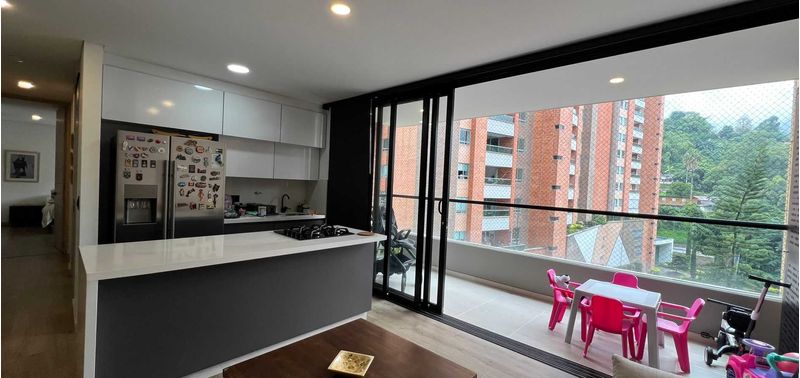 Apartamento en Venta en Envigado, Mesa-17