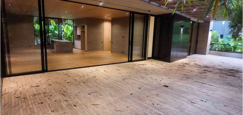 Apartamento en Venta en Medellín, El Poblado-0