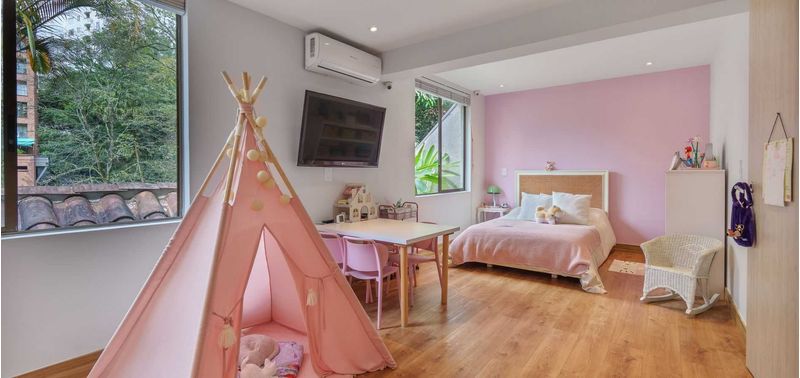 Casa en Venta en Medellín, El Poblado-16