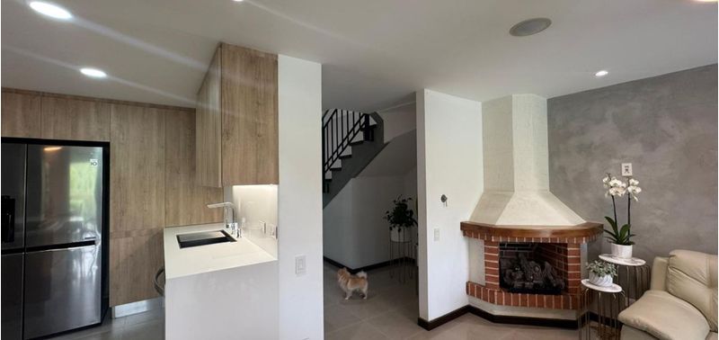 Casa en Venta en Envigado, Alto De Palmas-4