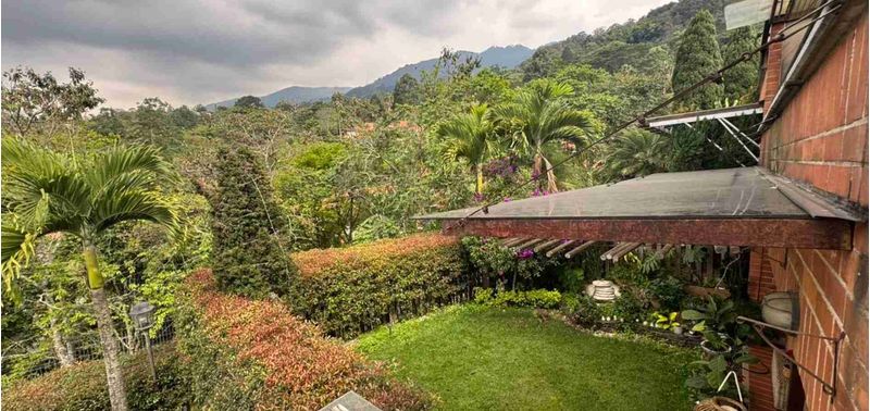 Casa en Venta en Envigado, Alto De Palmas-24